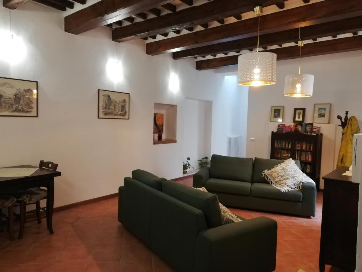 Casa Di Pietro Aretino, Arezzo Centro Storico 4-8 Letti Apartment Екстериор снимка