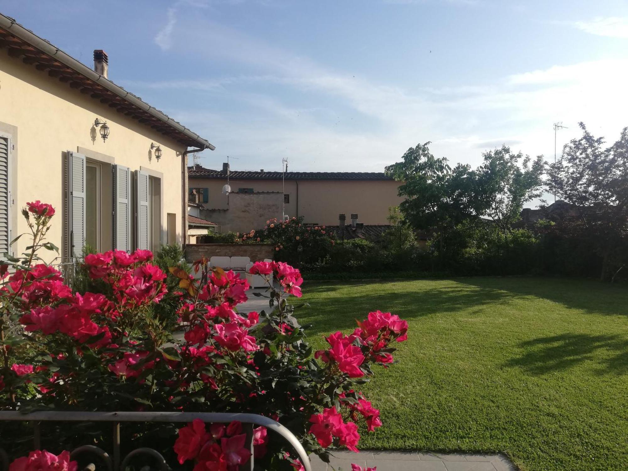 Casa Di Pietro Aretino, Arezzo Centro Storico 4-8 Letti Apartment Екстериор снимка